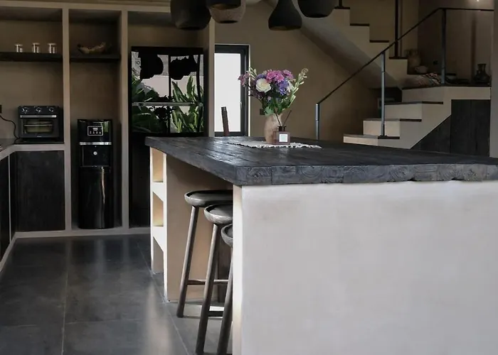 2 Bdr Villa-private Pool-heart Of * Uluwatu (Bali)