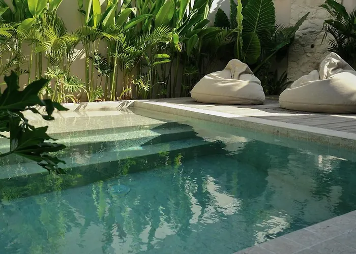 2 Bdr Villa-private Pool-heart Of